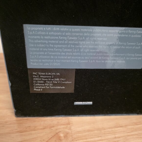 GUCCI Studded Flat-Back Dresser Countertop Display | Retail Display | Rare - Picture 5 of 13